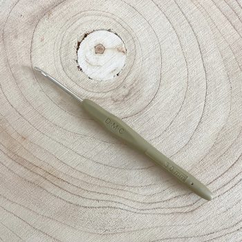 DMC alumínium horgolótű szilikon nyéllel - 3 mm