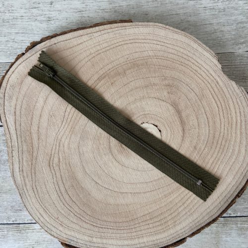 Cipzár 20 cm - oliva