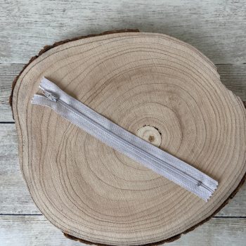 Cipzár 20 cm - világosszürke
